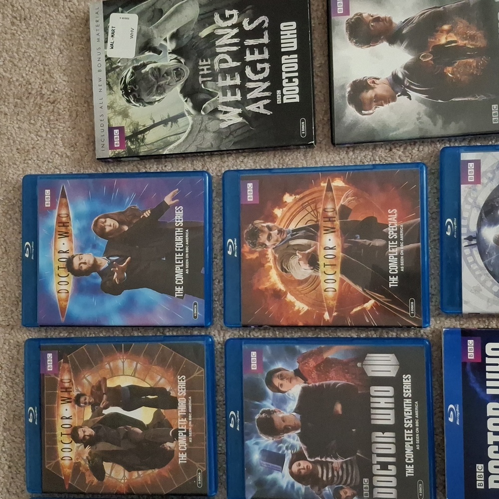 Doctor Who Blu-ray Collection - Picture 3 of 5